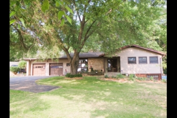 Summer Ready Ranch in Grand Detour!