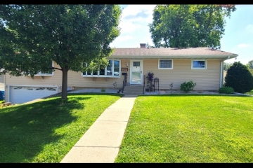 Spacious Ranch in SE Dixon!