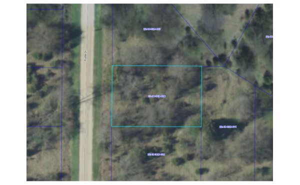 Buildable Lot in Lost Lake Subdivision!
