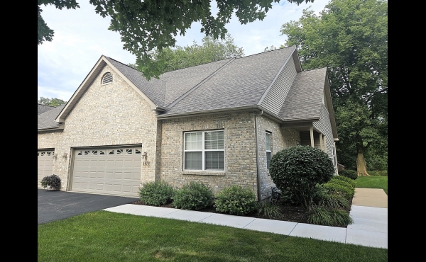 3BR 3BA Townhouse in Overlook Gardens!